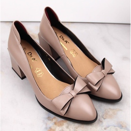 Zapatos de mujer de tacón con lazo beige D&amp;A S.Barski Colección Premium MR870-48 3