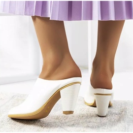 Zapatillas blancas en el puesto Plotkin blanco 3