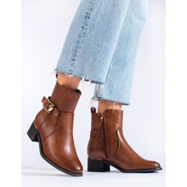 Botas tacón bajo Shelovet marrón 1