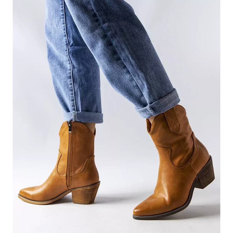 Bota cowboy marrón L08-198 Camel 1