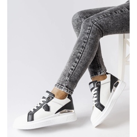 Zapatillas blancas y negras con detalles plateados de Via blanco 2