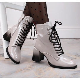 Botas de mujer lacadas con tacón D&amp;A S.Barski Colección Premium MR870-06 gris 4