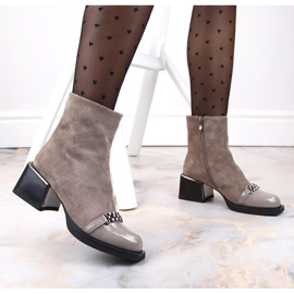 Botas de mujer con tacón decorativo beige D&amp;A S.Barski Premium Collection MR870-70 5