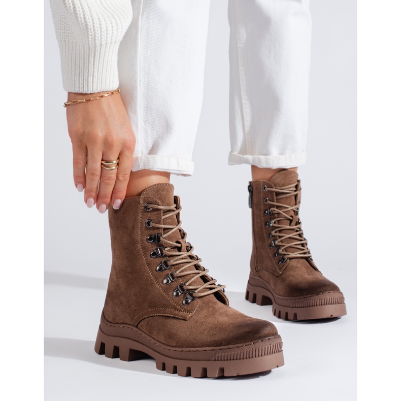 W. Potocki Ropa de trabajo de mujer de ante beige de Potocki marrón 1