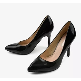 Bombas negras en el talón LEI-02 negro 2 Bombas negras en el talón LEI-02 negro 2