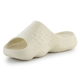 Chanclas New Balance SUFHUPC3 beige 2