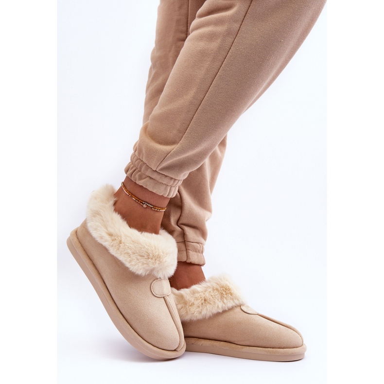 FB3 Pantuflas de mujer con pelo, beige claro Lanoze 1