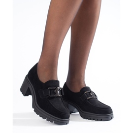 Zapatos de tacón de ante negro de Vinceza 2