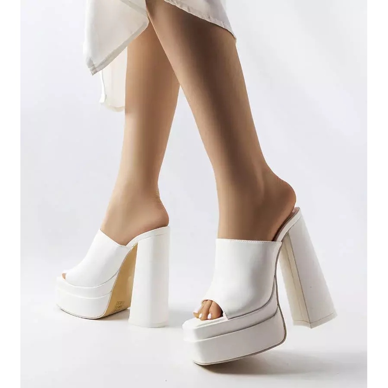 BM Mercure sandalias blancas de tacón alto blanco 1