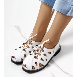 Sandalias blancas atadas Vlis blanco 2 Sandalias blancas atadas Vlis blanco 2