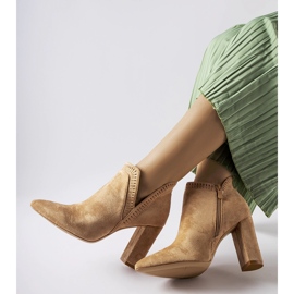 Botines Cammoro ante beige 1