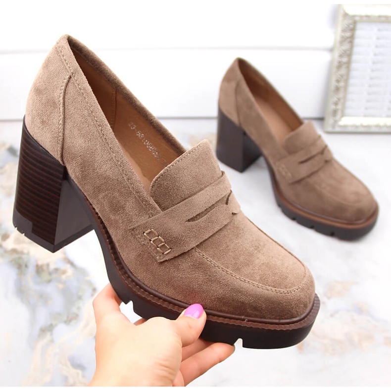 Zapatos de mujer en ante con tacón y plataforma, beige Vinceza 58105 1