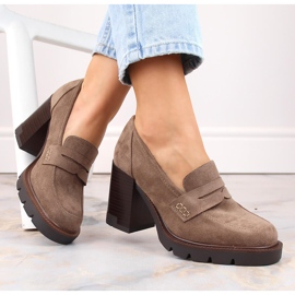 Zapatos de mujer en ante con tacón y plataforma, beige Vinceza 58105 4