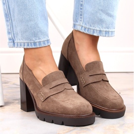 Zapatos de mujer en ante con tacón y plataforma, beige Vinceza 58105 6