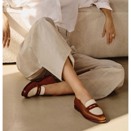 Marco Shoes Mocasines fabricados en piel natural. marrón 3