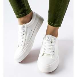 NEWS Zapatillas Mushirah clásicas blancas blanco 2