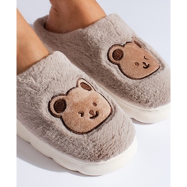 Pantuflas de pelo beige oscuro con osito Shelovet 2