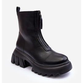 Botines Kusma negros sobre plataforma maciza con cremallera 1