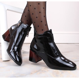 Botas de mujer de charol con tacón y cremallera, aislantes negro Vinceza 58120 4