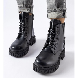 Botines negros con cordones y pedrería Latsch 1