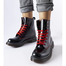 Inna Botas negras decoradas con hilo Rocco rojo. negro 1 Inna Botas negras decoradas con hilo Rocco rojo. negro 1