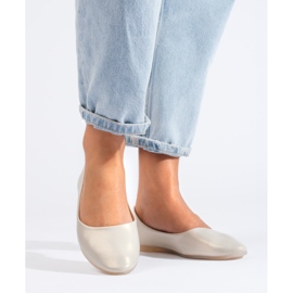 Bailarinas de mujer beige fabricadas en ecopiel Shelovet 3
