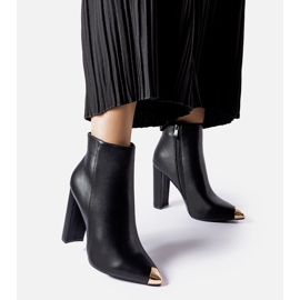 Botas negras con puntera metálica Sacra negro 2