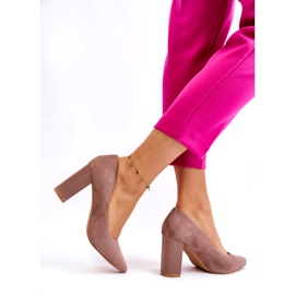 Seastar Zapatos de tacón de ante con tacones altos beige de moda 3