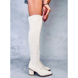 Mckenzie Mosqueteros tacón bajo beige 5