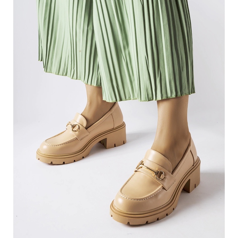 Zapatos de tacón beige de Fabrizio 1 Zapatos de tacón beige de Fabrizio 1