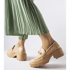Zapatos de tacón beige de Fabrizio 2
