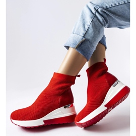 Deportivas cuña rojas confeccionadas en tejido Casgio rojo 1