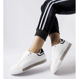 Deportivas blancas y negras con strass Dina blanco 2