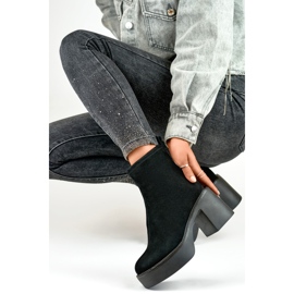Botines de mujer negros elaborados en piel natural con plataforma de tacón 6