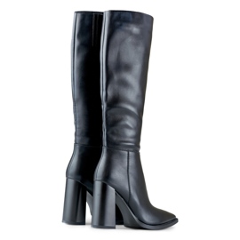 Botas altas de mujer negras confeccionadas en ecopiel. negro 5