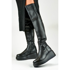 Botas de mujer negras confeccionadas en ecopiel. negro 4