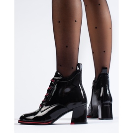 Botines shelovet charol negro 3