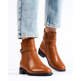 Botas de mujer clásicas con aislamiento marrón de Shelovet 3