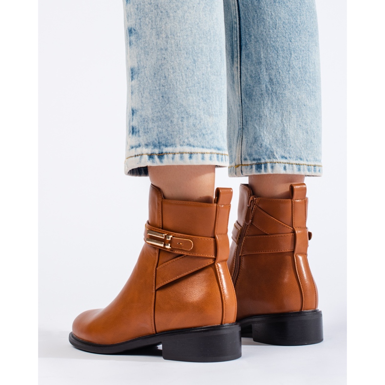 Botas de mujer clásicas con aislamiento marrón de Shelovet 1