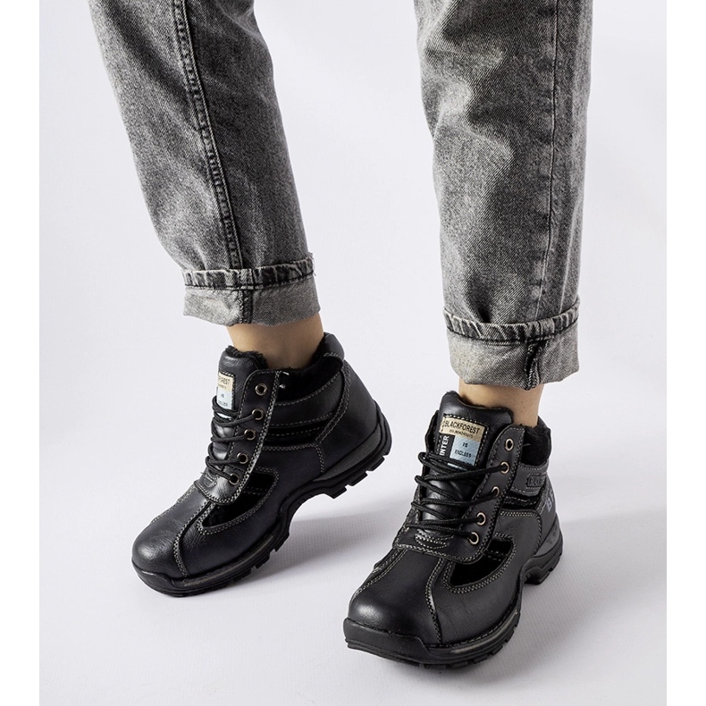 Falla Negra trabajadores invernales negro 1