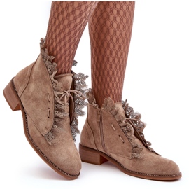 Botas planas de ante para mujer beige Klemovia 11