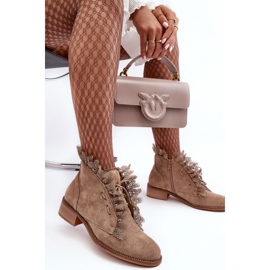 Botas planas de ante para mujer beige Klemovia 2