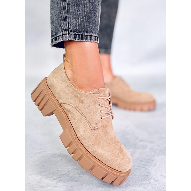 Mocasín plataforma ante Kaki Amparo beige 1