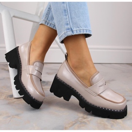 S.Barski Mocasines de charol con tacón alto y plataforma, beige 4