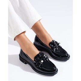W. Potocki Zapatos de charol de mujer con lazo Potocki. negro 1