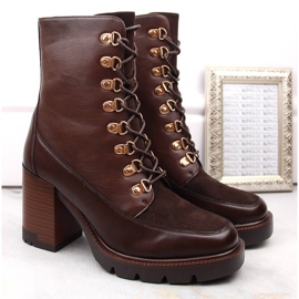 Botas de mujer marrones con tacón y plataforma, aislantes, Vinceza 58100 marrón 2
