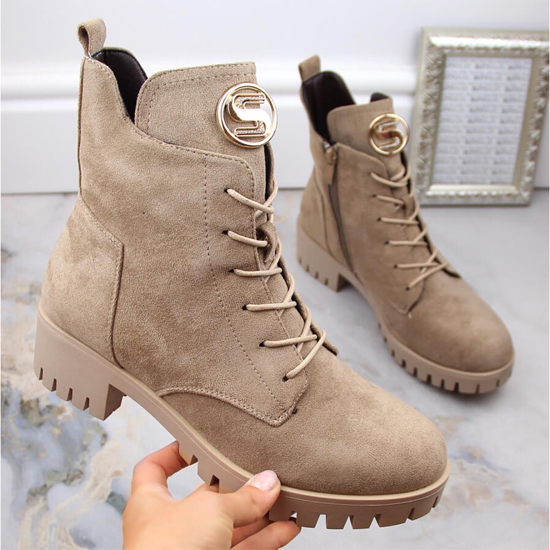 M. DASZYŃSKI Botas de ante con tacón alto y plataforma, aislantes beige M.Daszyński MR1813-38 2