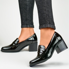 Zapatos bajos de mujer negros 6