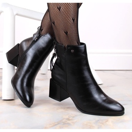 Botines de mujer con aislamiento Jezzi negros 1