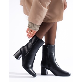 Botines de mujer Shelovet negros con punta cuadrada 1
